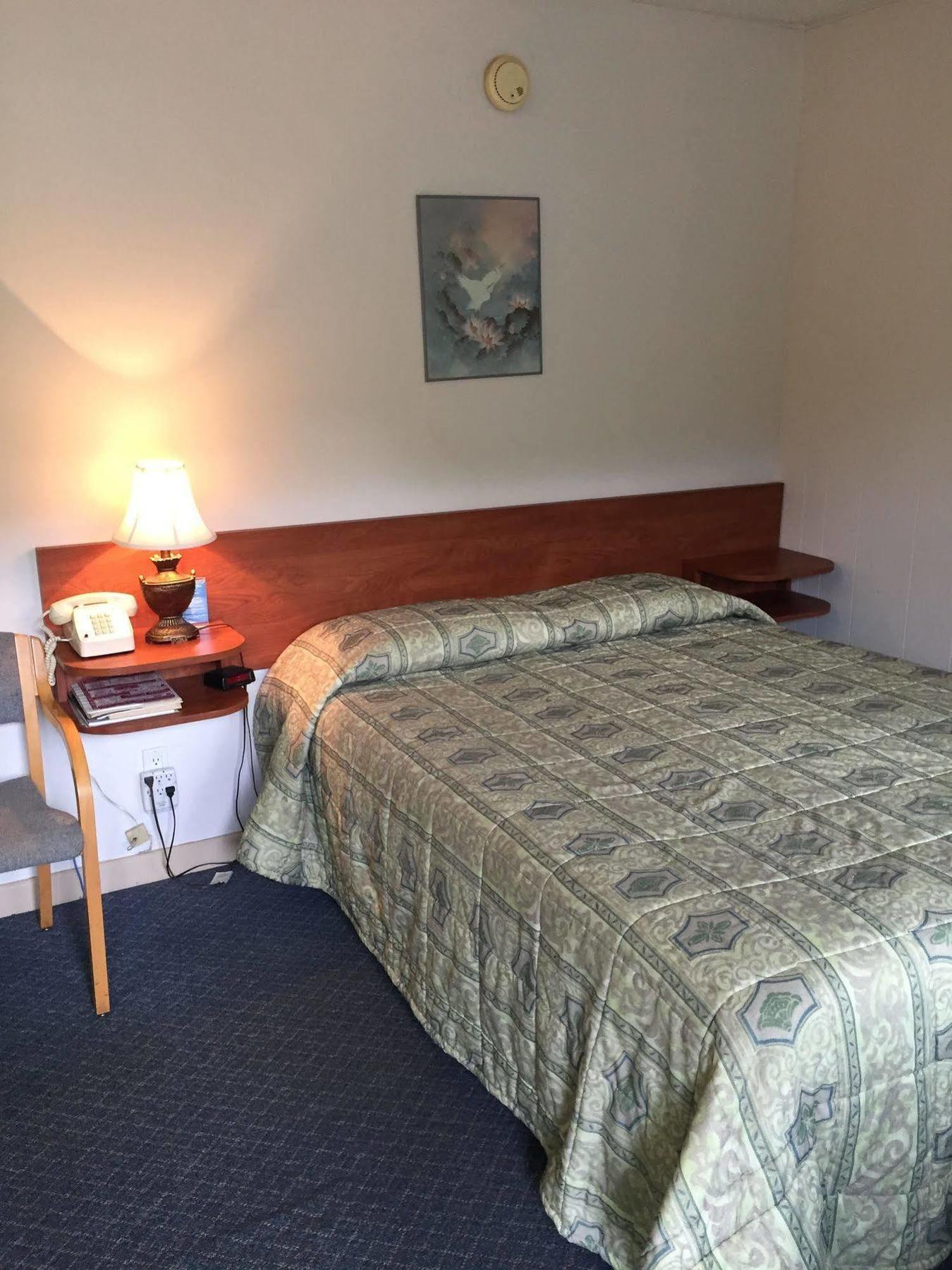 Evening Star Motel Greenwood Екстериор снимка